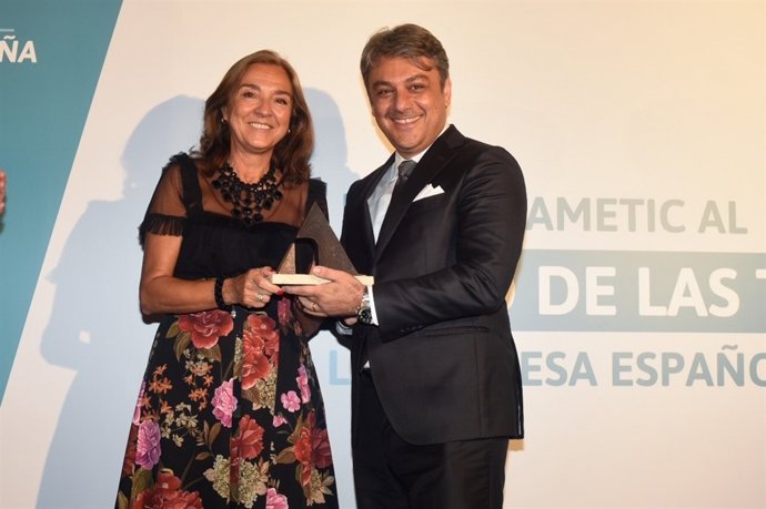 Luca de Meo recull el Premi a l'Impuls de les Tic en l'Empresa Espanyola 2017