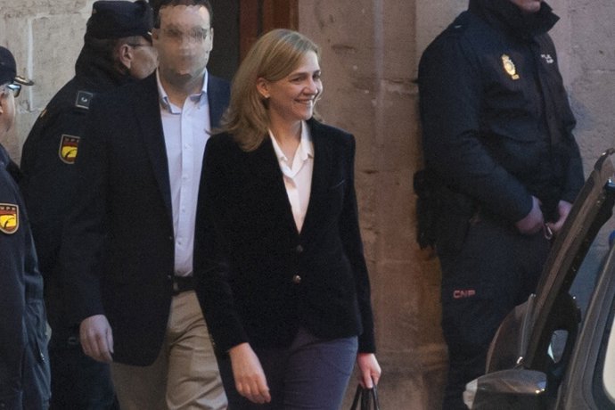 A la caça i captura de la persona  va gravar vídeo Infanta Cristina davant JUTGE