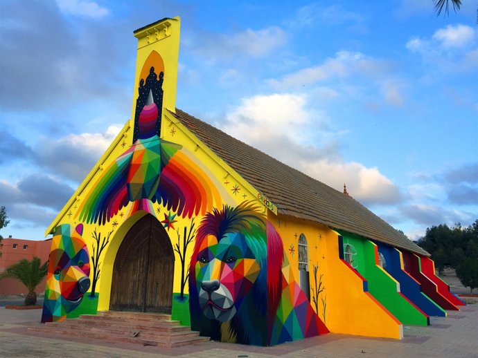 Intervenció d'Okuda San Miguel al Marroc