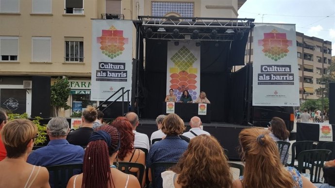 Presentación de 'Cultura als barris'