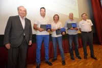 La ACB reconoce la trayectoria de los árbitros Anna Cardús, Juan José Martínez y Miguel Ángel Pérez