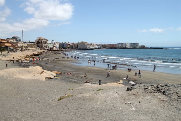 Playa Leocadio Machado
