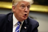 Trump expresa su "amor" por los 'dreamers' tras la derogación del programa que les protege