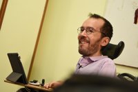 Podemos critica al PSOE por estar dispuesto a apoyar al Gobierno si decide retirar las urnas el 1-O