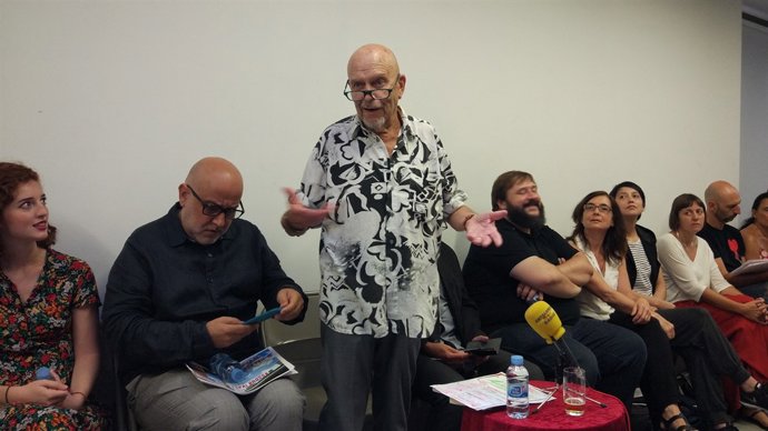 Presentació de la temporada de La Seca Espai Brossa amb el dtor. H. Bonnín