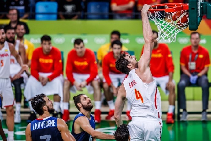 Pau Gasol en el España - Francia