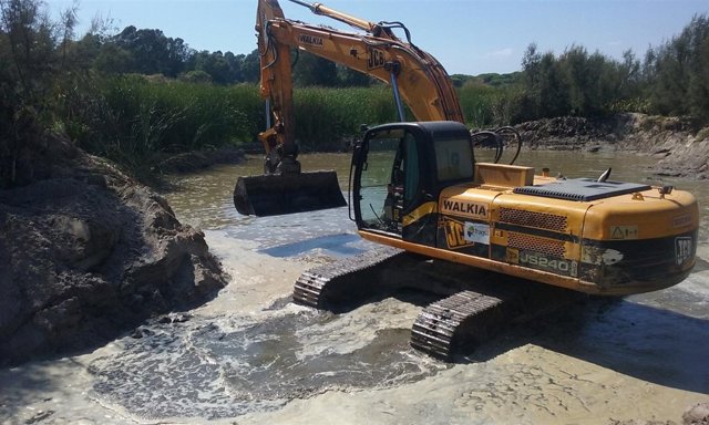 Extracción en la Laguna de la Mujer. 