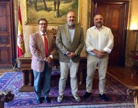 El Consell de Mallorca y la UIB reanudan relaciones tras la toma de posesión del rector Llorenç Huguet