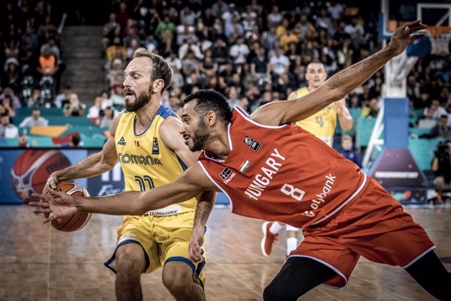 Hanga en el Rumanía - Hungría del Eurobasket