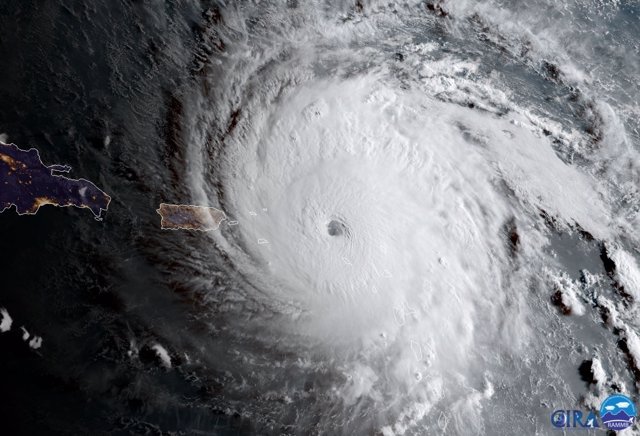 Irma se cierne sobre Puerto Rico