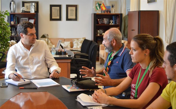 [Comunicación Pp Andaluz]Nota De Prensa Y Foto Pp Andaluz: Reunión De Juanma Mor