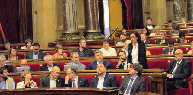 Marta Rovira (JxSí) pide alterar el orden del día en el Parlament