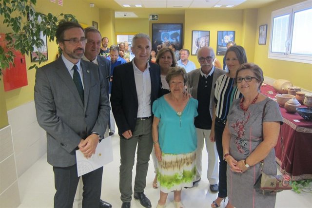 Visita al Instituto Universitario de Investigación en Arqueología Ibérica.