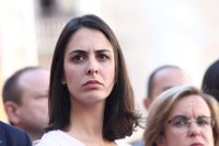 Maestre aboga por "preguntar a la ciudadanía" catalana "dentro de los cauces legislativos existentes"