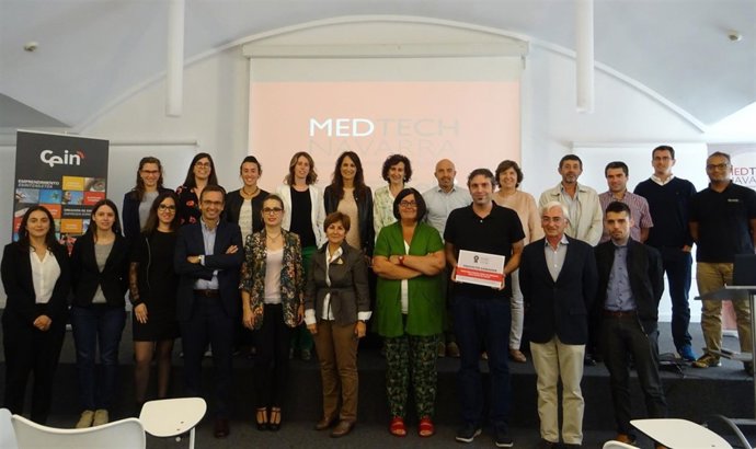 Jurado y finalistas.