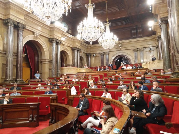 Pleno del Parlament este jueves 