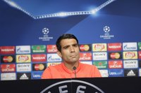 Augusto Fernández sufre una lesión muscular en los isquiotibiales del muslo derecho