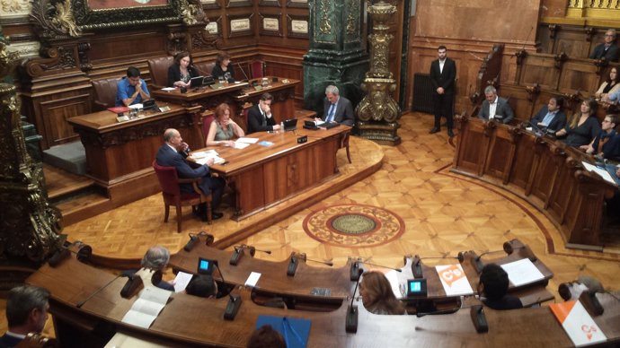 Pleno del Ayuntamiento de Barcelona