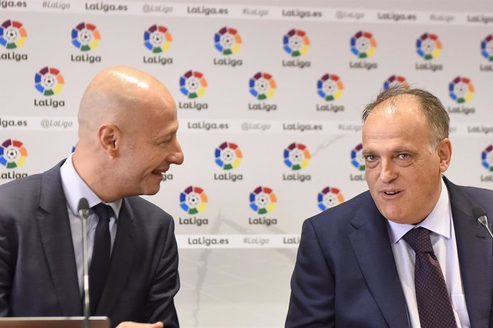Esteve Calzada y Javier Tebas presentan el informe Football Transfer Review 
