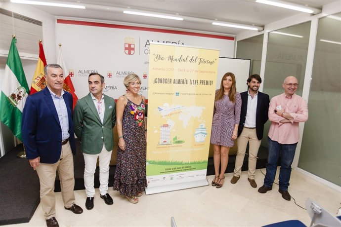 Presentación de actividades por el Día Mundial del Turismo