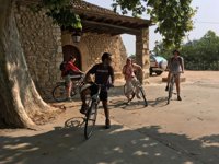 Turoperadores británicos visitan Castellón para conocer su oferta de senderismo y cicloturismo