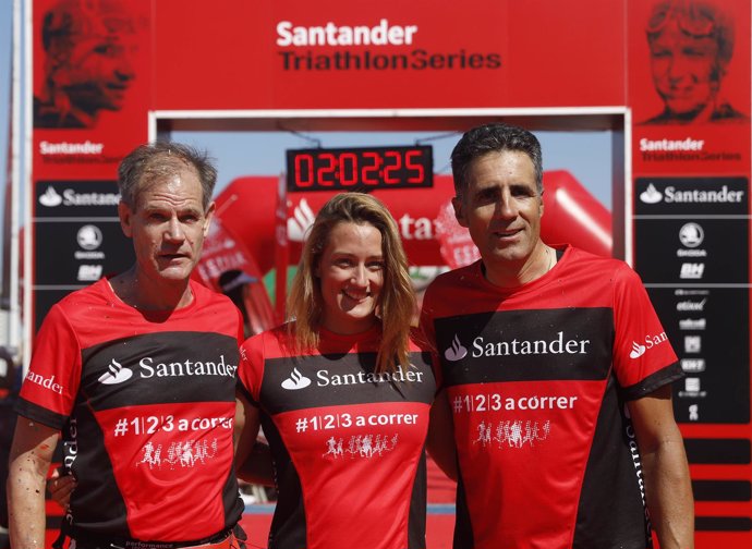 Abel Antón, Mireia Belmonte y Miguel Induráin