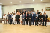 La cuchillería estará presente en Puy du Fou Toledo, según García-Page