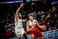 España sofoca el incendio turco con el 'Chacho' y Ricky