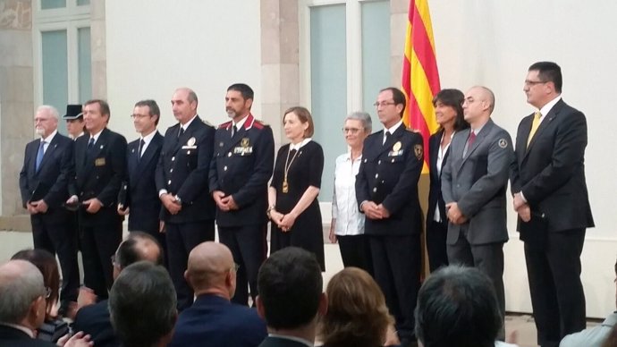 Entrega de la Medalla de Honor del Parlament tras los atentados en Catalunya