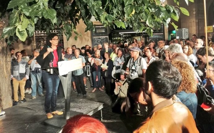Marta Rovira (ERC) en el Fossar de les Moreres de Barcelona