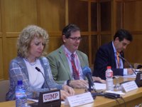 Díaz Tezanos reclama un Pacto de Estado para financiar la Ley de Dependencia "como lo hace" Cantabria