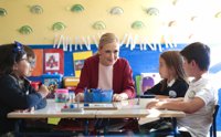 Cifuentes avanza fórmulas para que los retrasos en las obras de los colegios no se repitan