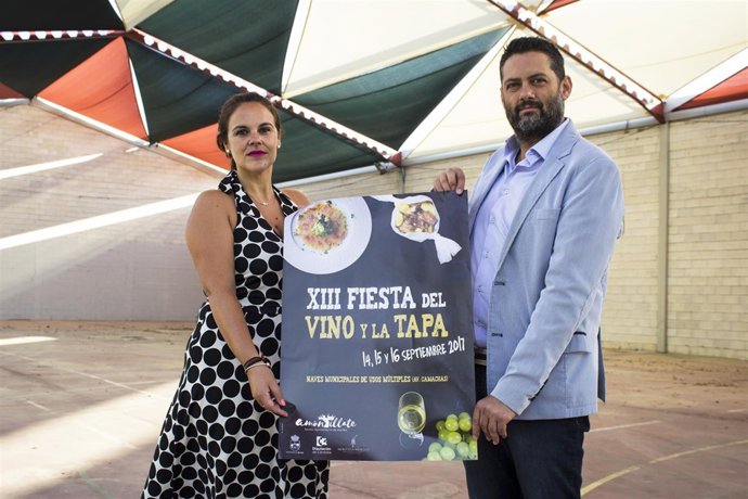 Barbero y Carmona en la presentación de la Fiesta del Vino y de la Tapa