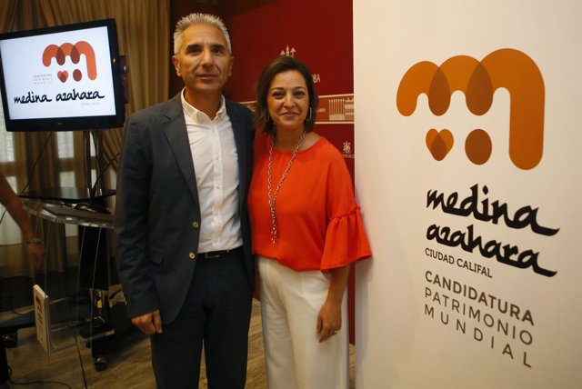 Vázquez y Ambrosio en la presentación de la campaña