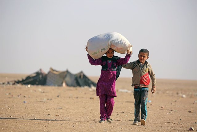 Niños desplazados de Mosul