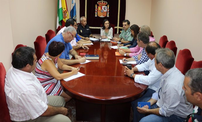 Reunión de Asunción Grávalos con el sector agrario. 