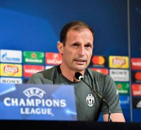 Allegri: "Es difícil jugar tres partidos con el Barça y no encajar"