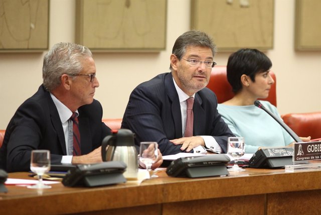 El ministro de Justicia, Rafael Catalá, comparece en la Comisión de Justicia