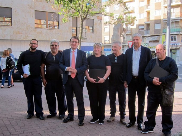 Mañueco y otros responsables municipales