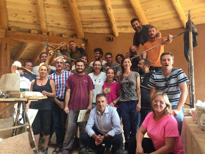 Foto de grupo de los participantes en el curso.