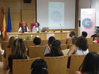 La Junta apuesta por la formación para mejorar la atención de víctimas de violencia de género con algún tipo de adicción