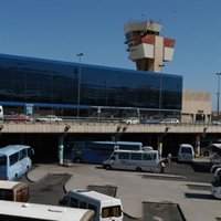 Los aeropuertos canarios registran 3,93 millones de pasajeros en agosto, un 8% más