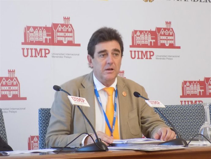 Rueda de prensa del presidente del Observatorio Estatal de la Dependencia