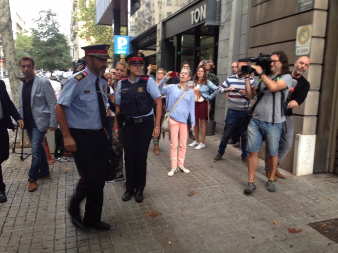 El Mayor de los Mossos, J.L. Trapero, llegando a la Fiscalía