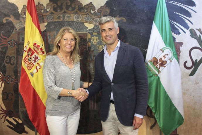 Alcaldesa de Marbella con director de TSS Group Antonio Roldán