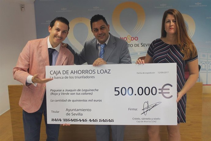 Acto ficticio de entrega del cheque.