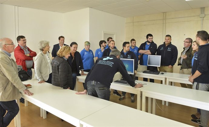 Nuevo telecentro en el centro cívico de Cueto