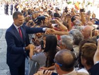 Felipe VI afirma que la Constitución "prevalecerá sobre cualquier quiebra de convivencia"