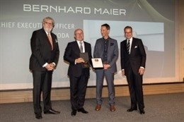 El consejero delegado de Skoda, Bernhard Maier, elegido Brand  Manager del año 2
