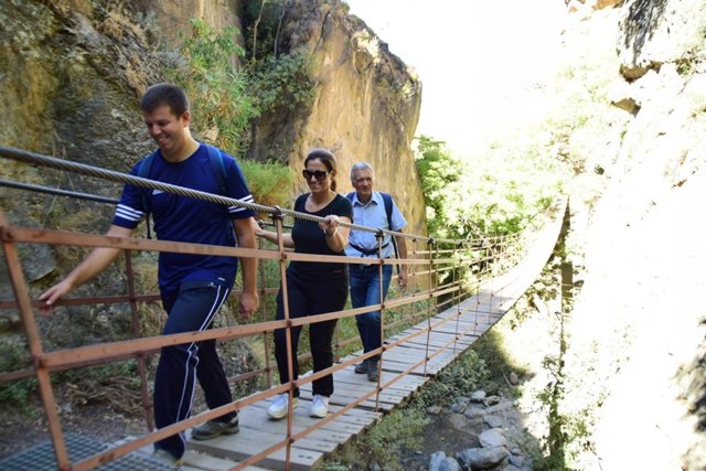 Nuevo camino de acceso a Los Cahorros
